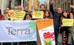 Vittoria! Le aste al doppio ribasso sono finalmente vietate per legge
